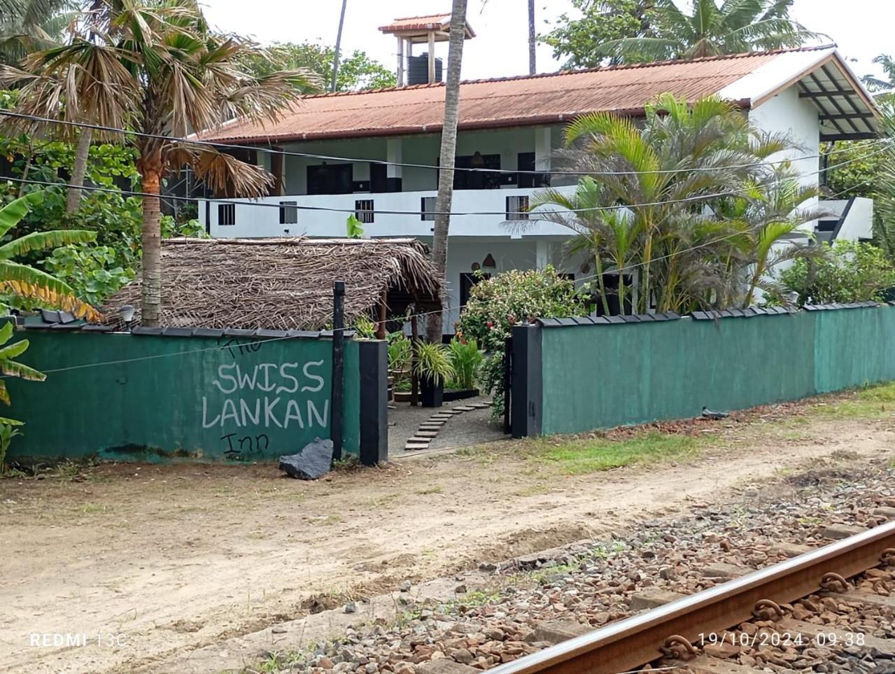 The Swiss Lankan 阿杭格默 外观 照片
